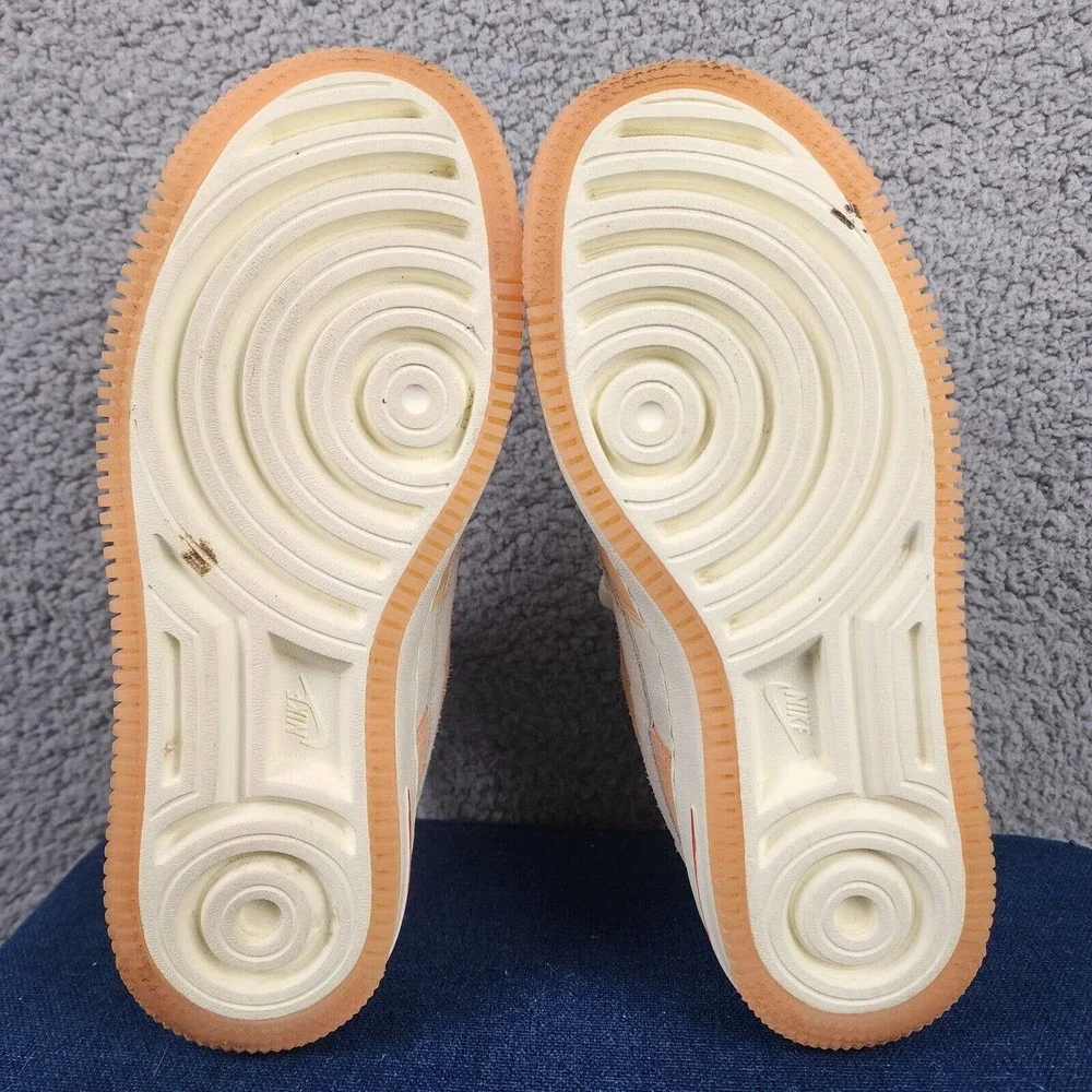 Nike Women9s Air Force 1 Shadow Sneakers in Peach & Cream